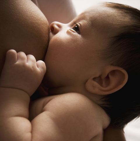 breastfeeding tips 1605719930 - First-Time Moms Nursing Essentials