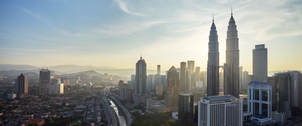 image 1 1024x427 - Strategic Approaches for Malaysian Investors